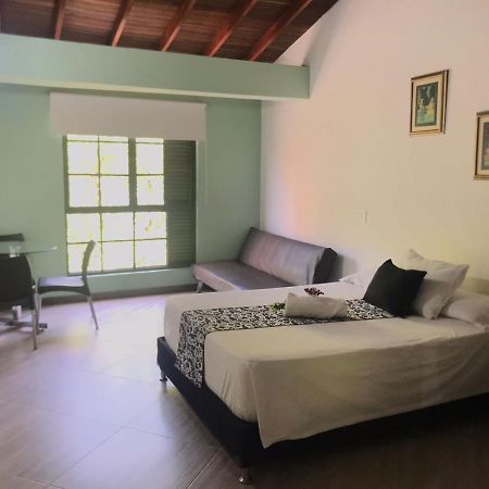 Apartahotel Avanti Medellín Dış mekan fotoğraf