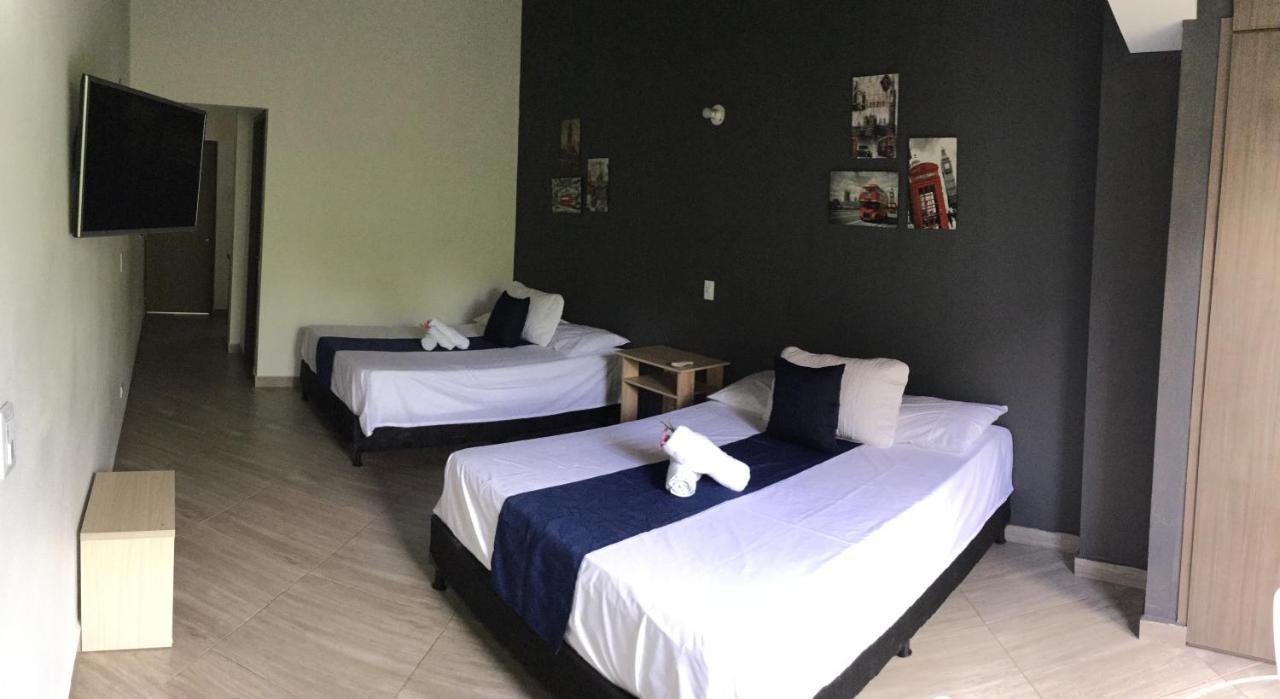 Apartahotel Avanti Medellín Dış mekan fotoğraf